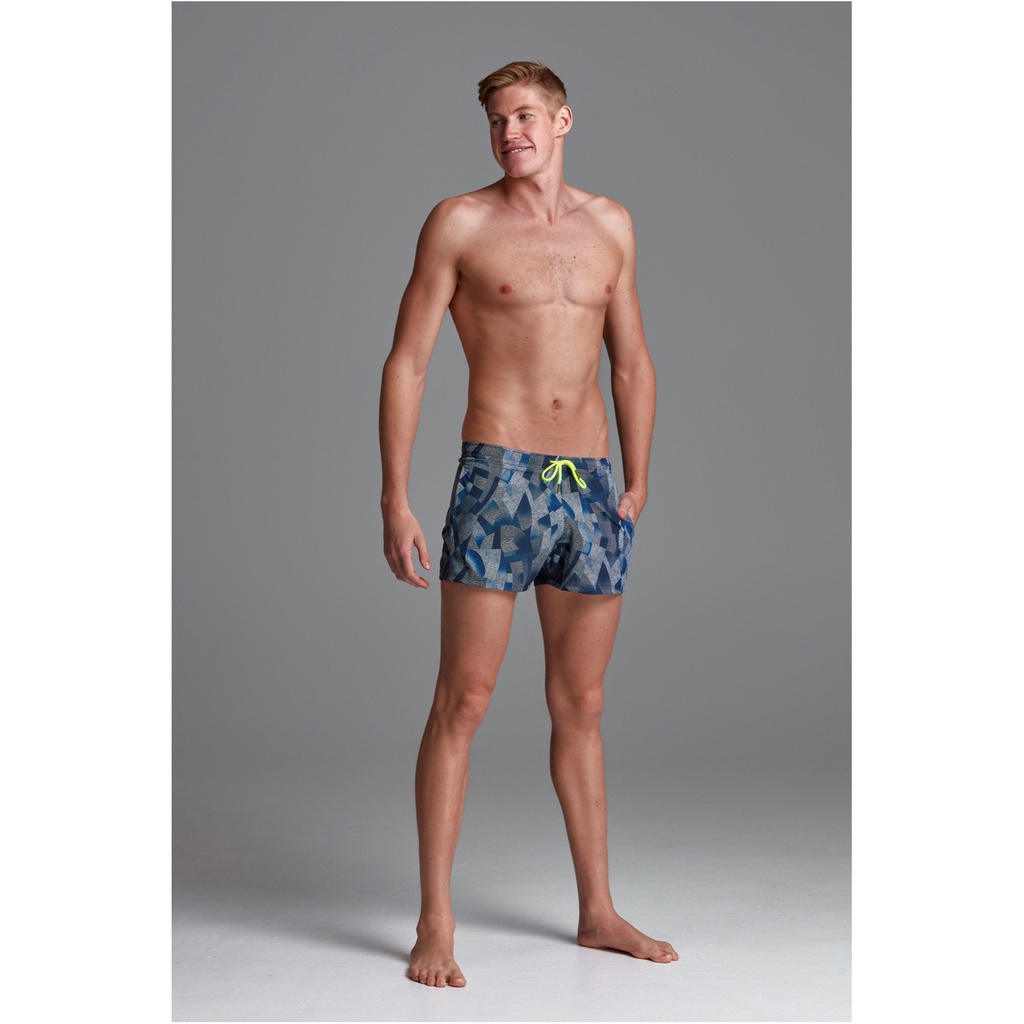 Bade Short Funky Mens Shorty Shorts / Pointillism
