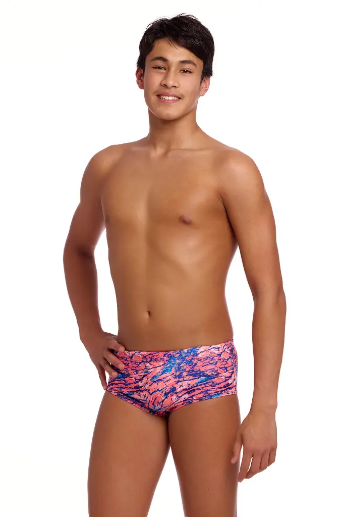 FTS015B_RUFF_STUFF_03.webp