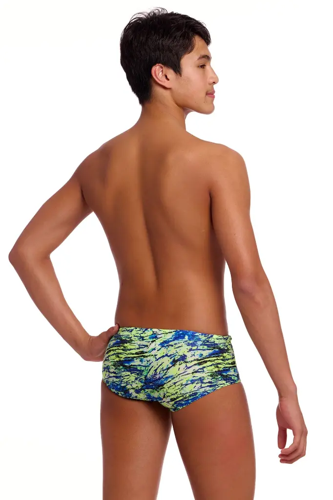 FTS015B_SCALED_BACK_04.webp