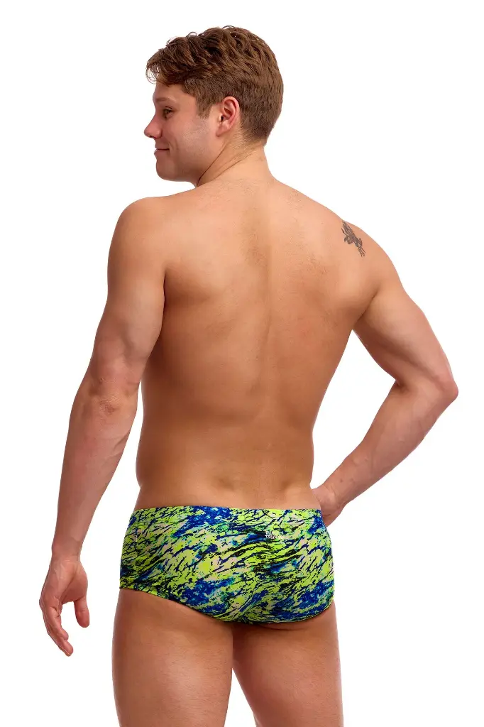 FTS001M_SCALED_BACK_08.webp