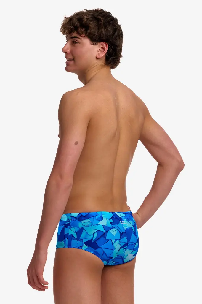 FTS015B_TRY_BLUE_03.webp