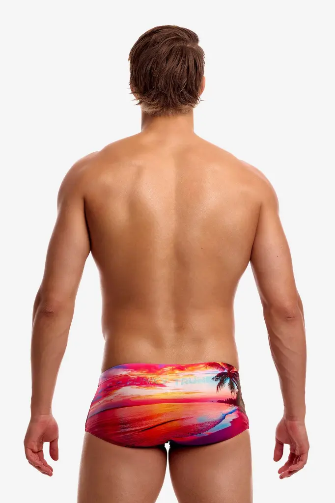 FTS015M_TOUCH_OF_PARADISE_02.webp