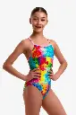 FKS038G_FALLING_COLOURS_13.webp